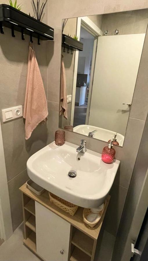 Apartamento en casco histórico de Córdoba/piscina Exterior foto